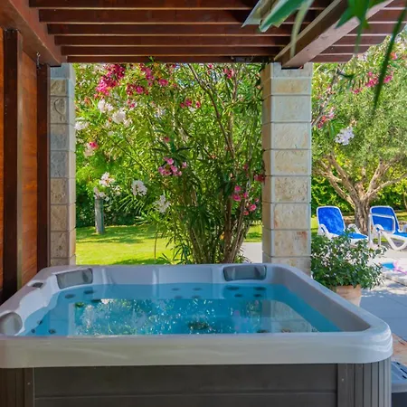 Dominus - By Guide * ספליט