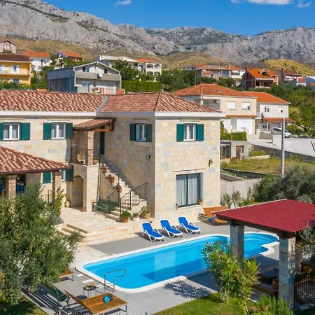 Dominus - By Guide ספליט