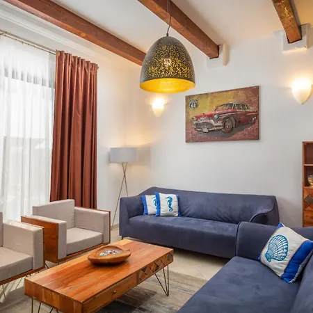 וילה Dominus - By Guide