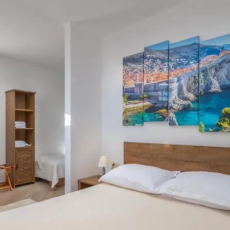 Dominus - By Guide וילה