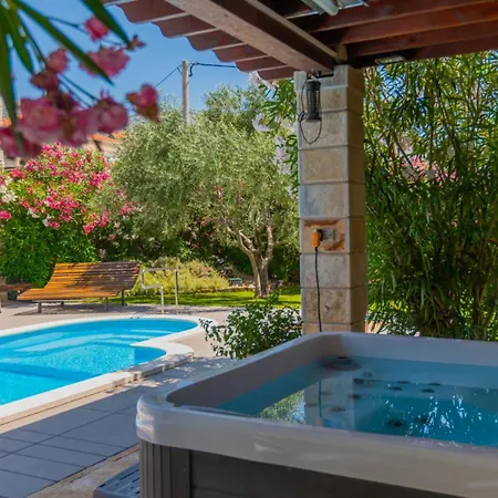 Dominus - By Guide וילה ספליט