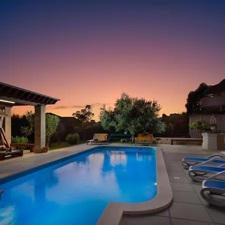 Dominus - By Guide 빌라 *